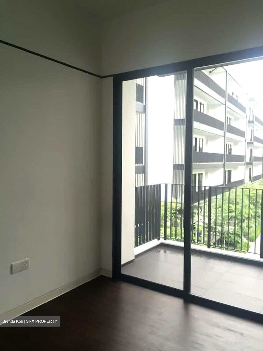 Village @ Pasir Panjang (D5), Condominium #552511811